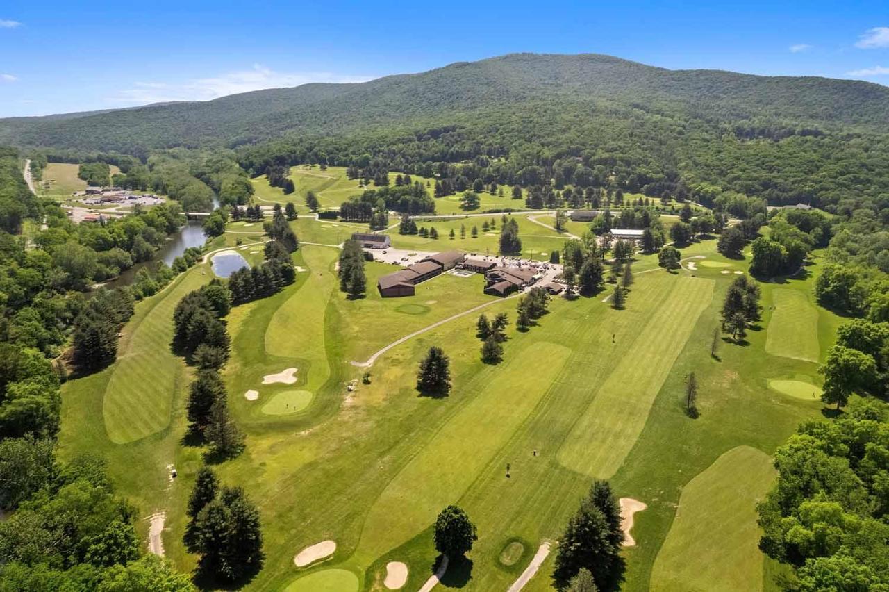 Shadowbrook Resort Tunkhannock Ngoại thất bức ảnh